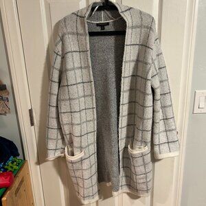 Banana Republic Gray Plaid Long Cardigan / Duster Sweater